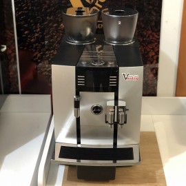 2nd Jura Giga X7 Refurbished coffee machine